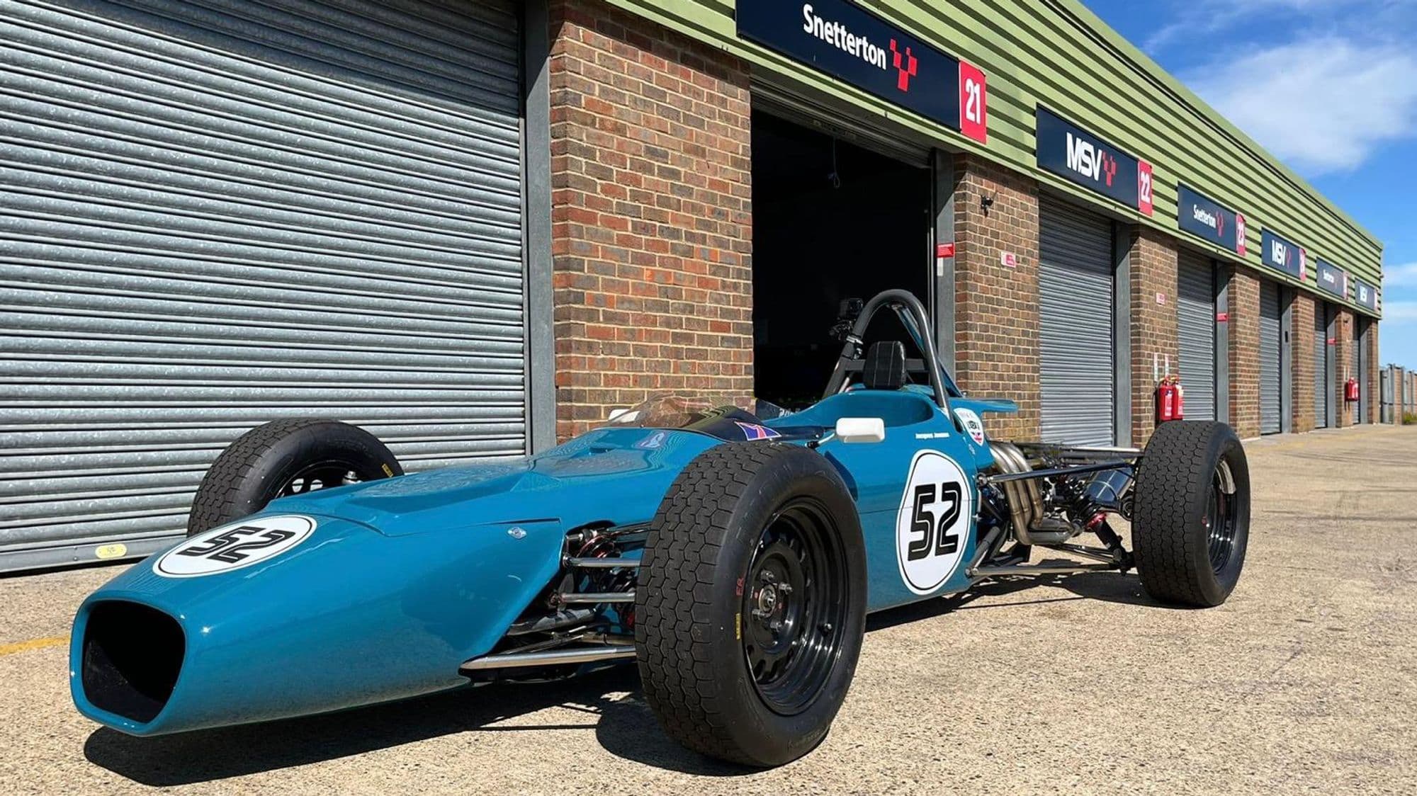 Race report from Snetterton 200