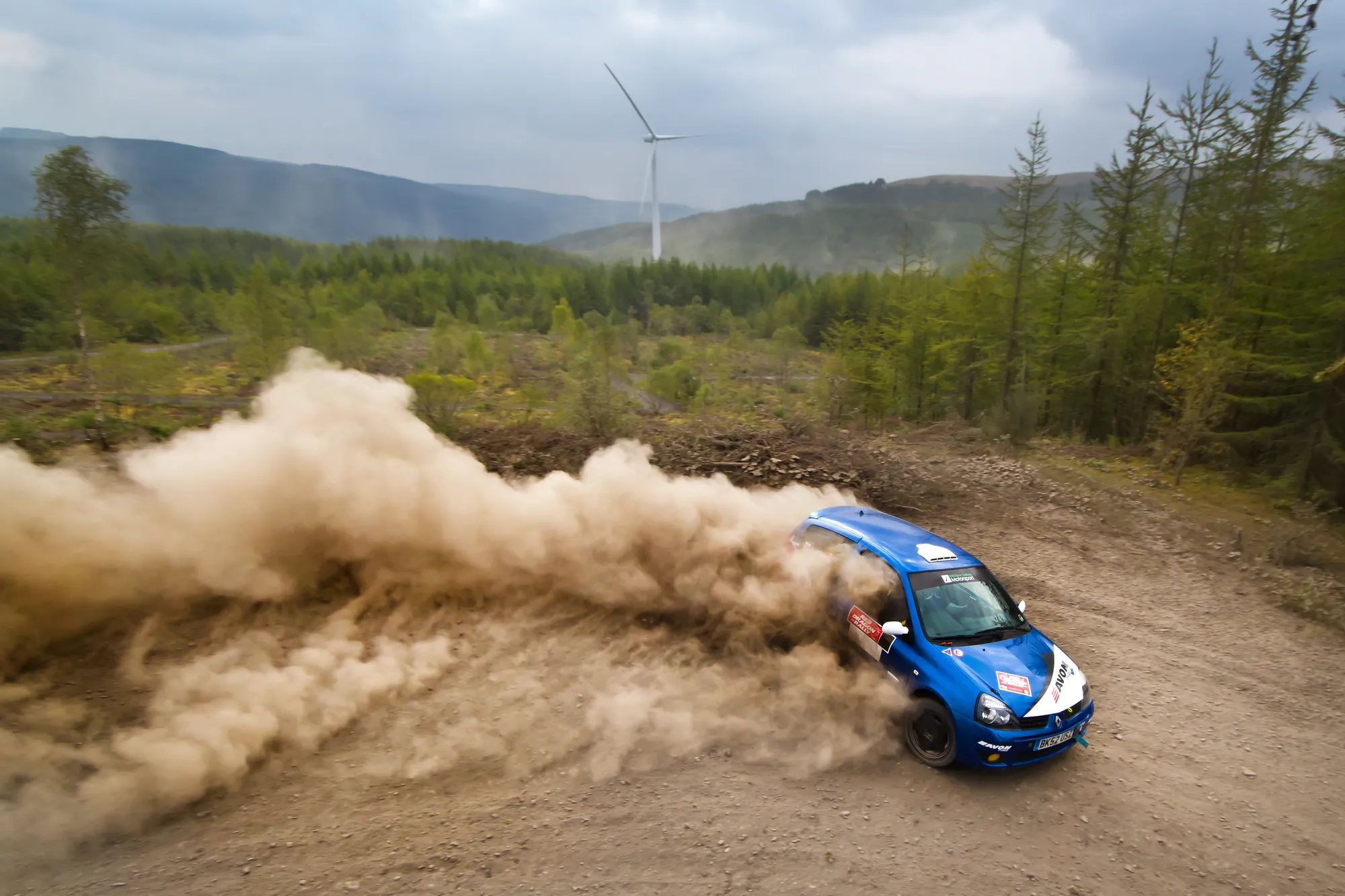 Renault Clio 172 Cup on gravel rally stage BTRDA championship 2014